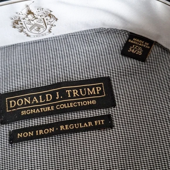 BNWT button down shirt - Picture 2 of 4